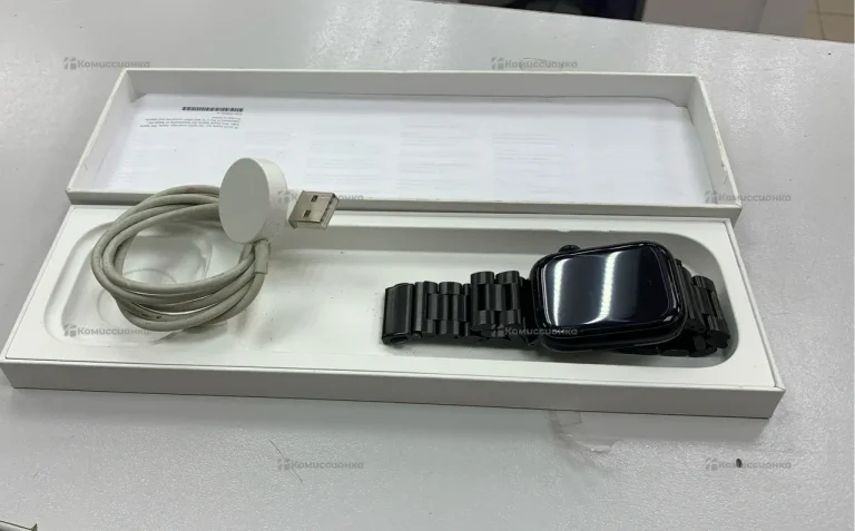 Часы Apple Watch 9 45