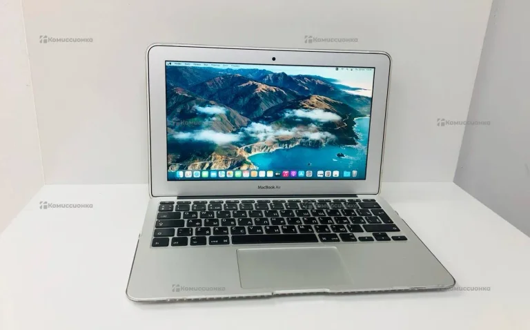 Ноутбук  MacBook Air 2015 A1465