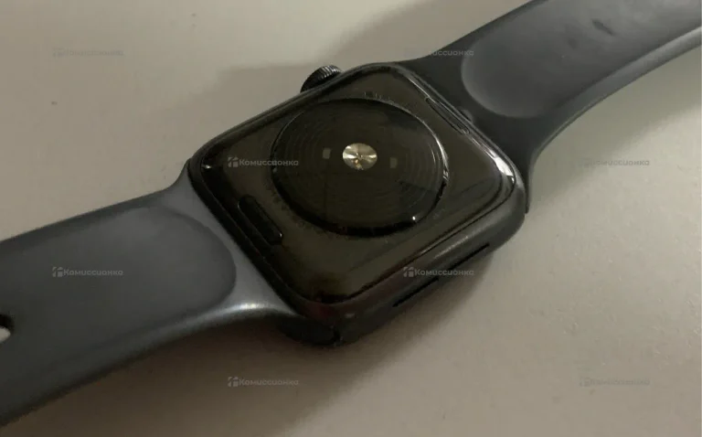Часы Apple Watch SE Gen 1