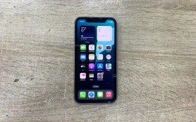 Apple iPhone XR 3/256 ГБ
