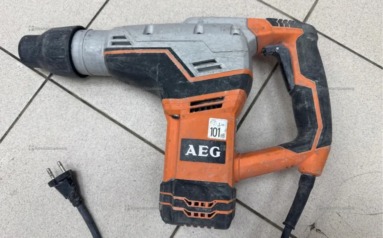 Отбойный молоток AEG MH 5 G