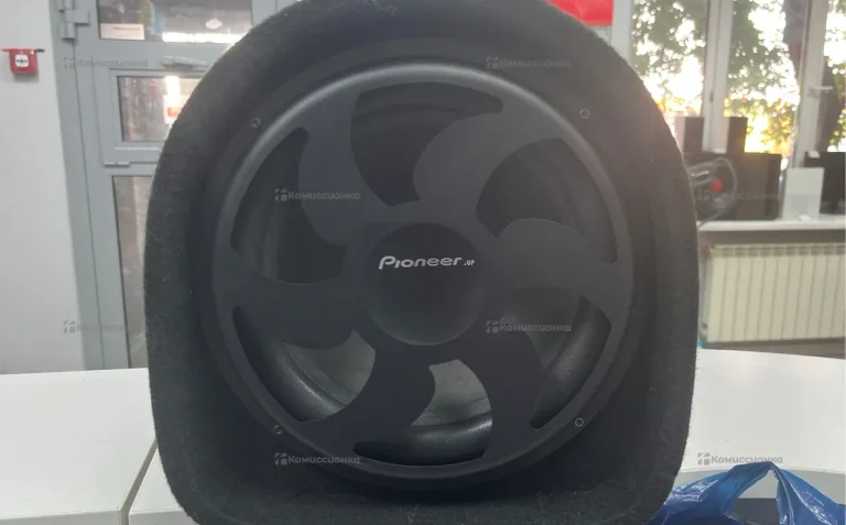 Сабвуфер  Pioneer active 2000w
