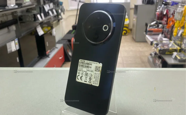 Tecno Spark 30C 6/128 ГБ