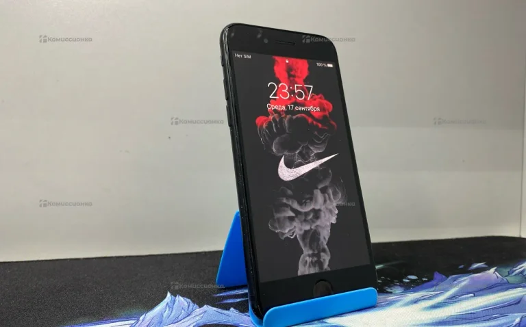 Телефон Apple iPhone 7 2/32 ГБ