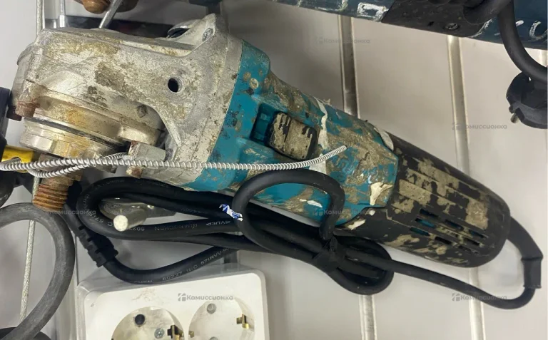 УШМ Makita GA5090.