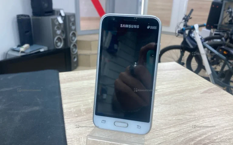 Samsung J1 Mini (SM-J105H)