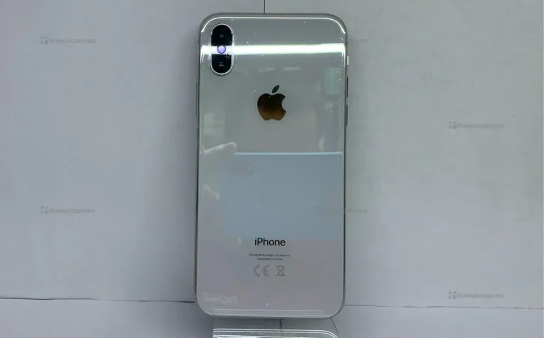 Apple iPhone X 3/64 ГБ