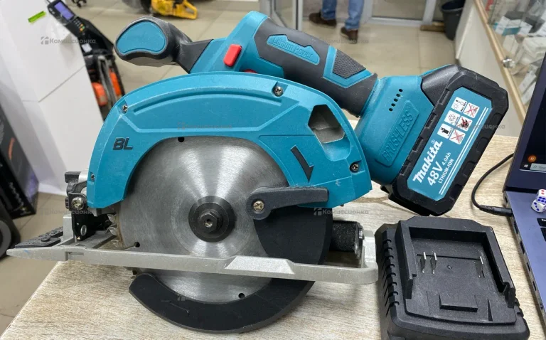 аккумуляторная дисковая пила Makita