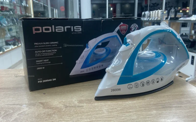Утюг Polaris 1