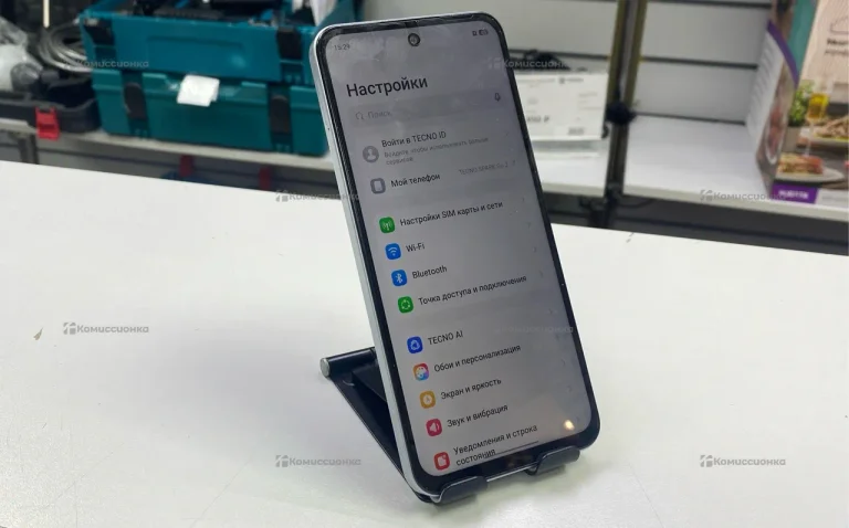 Tecno Spark Go 2 3/64 ГБ