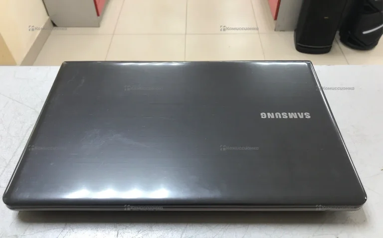 Ноутбук Samsung