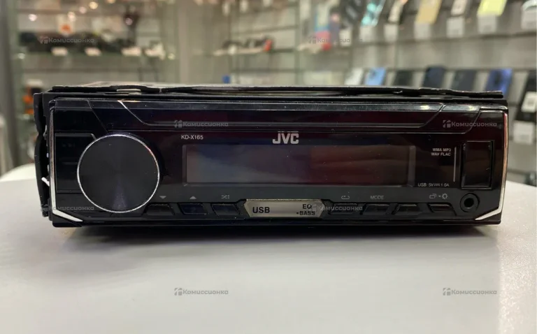 Автомагнитола  jvc KD-X165