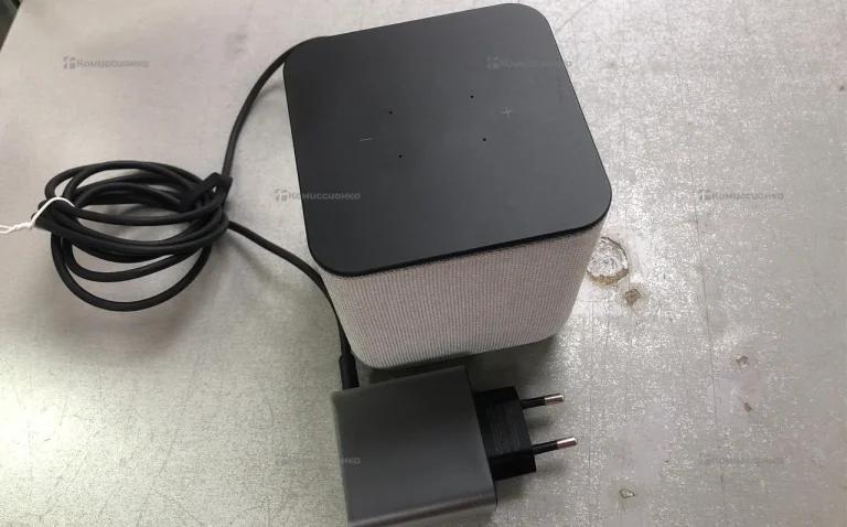 Колонка Яндекс станция миди