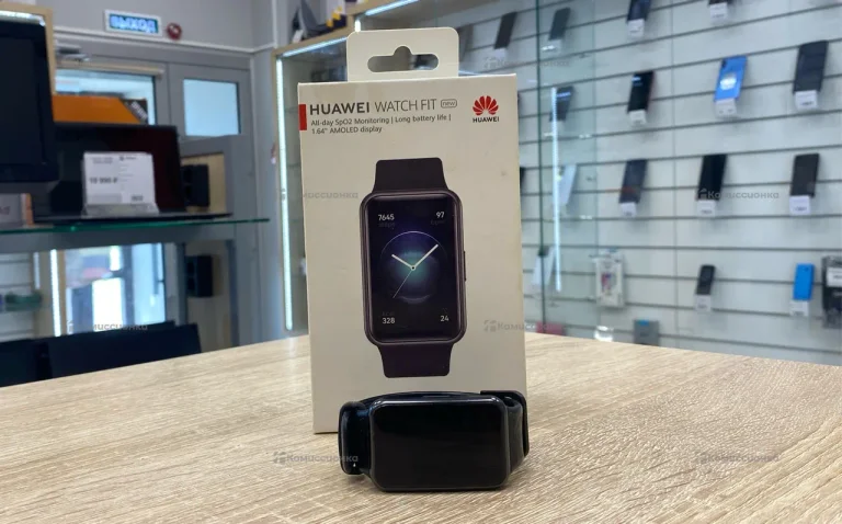 Часы  Huawei watch fit