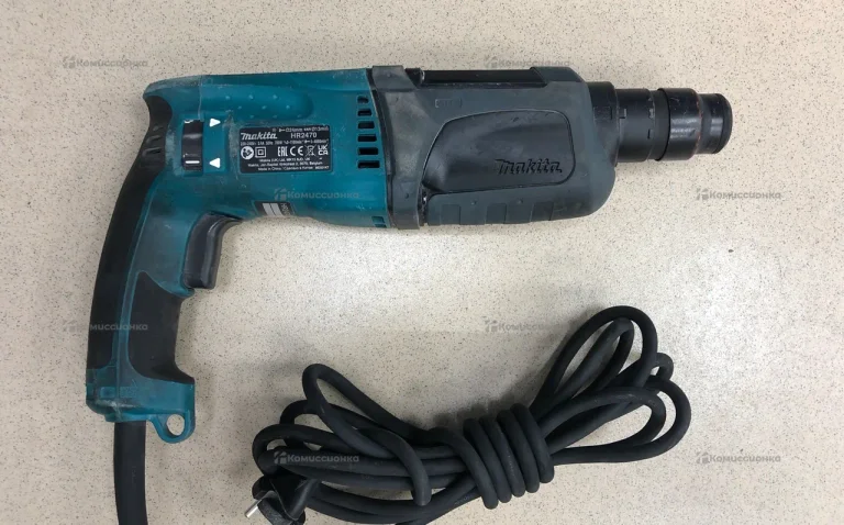 Перфоратор makita HR2470 (2025г)