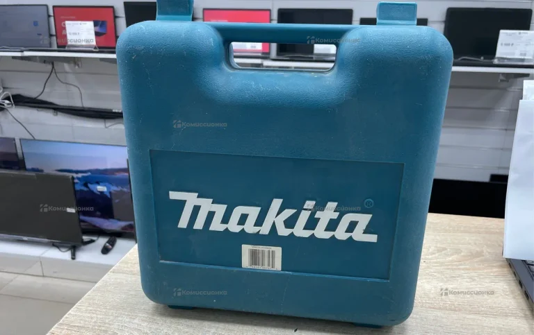 Строительный фен Makita HG5002
