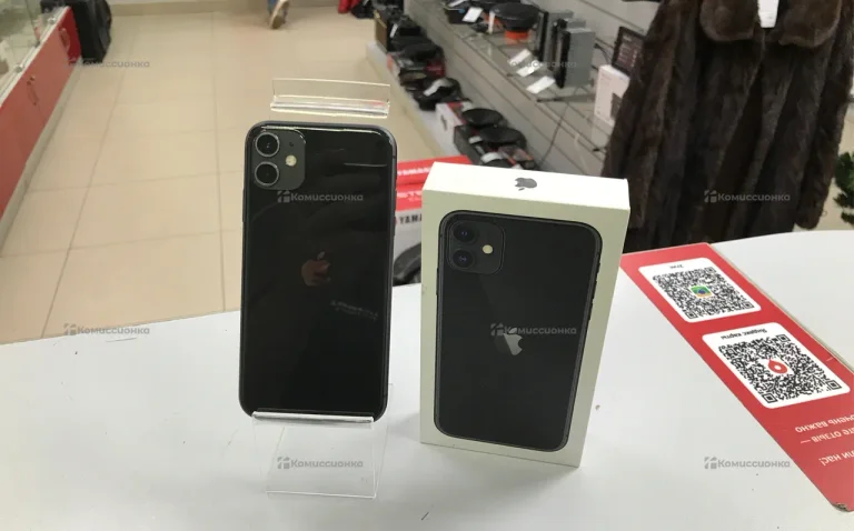 Apple iPhone 11 4/128 ГБ