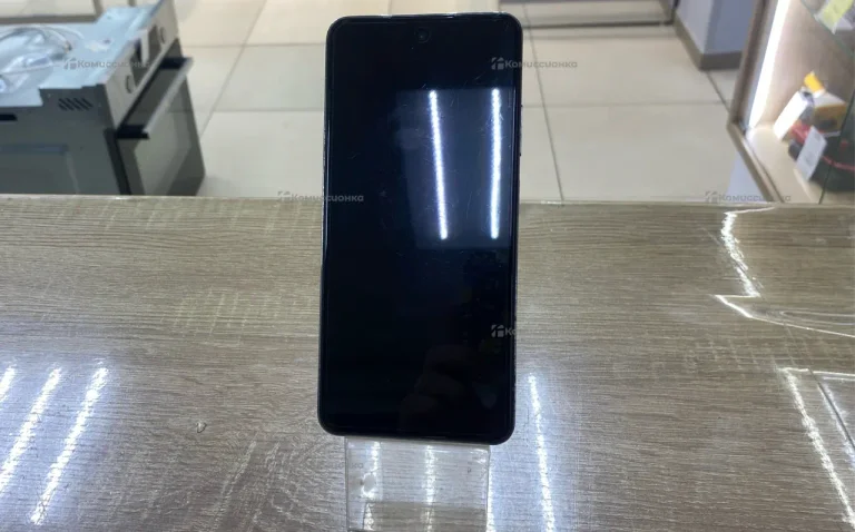 Infinix Hot 40i 8/256 ГБ