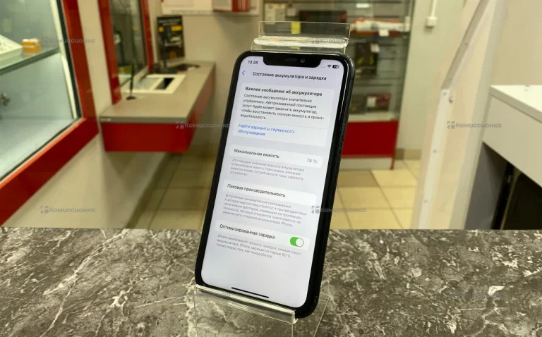 Apple iPhone 11 4/64 ГБ