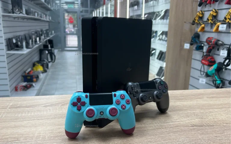 Приставка Sony PS4 SLIM 500GB