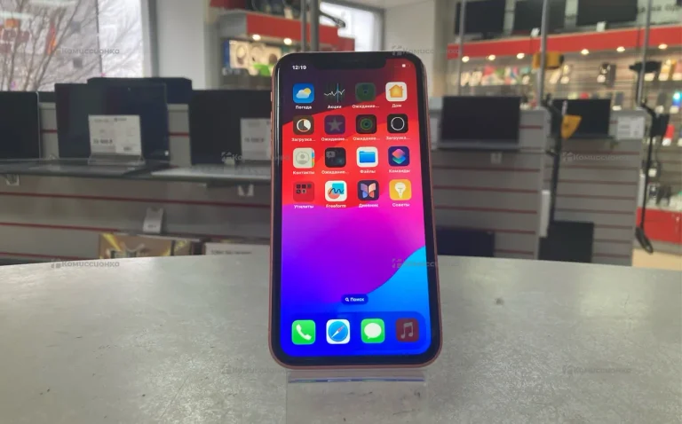 Apple iPhone XR 3/64 ГБ