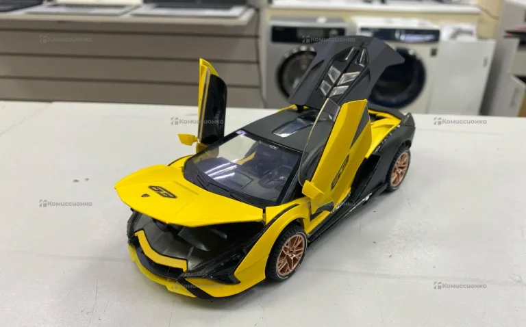 Машинка Lamborghini 1:18, металлическая, 28 см, свет, звук