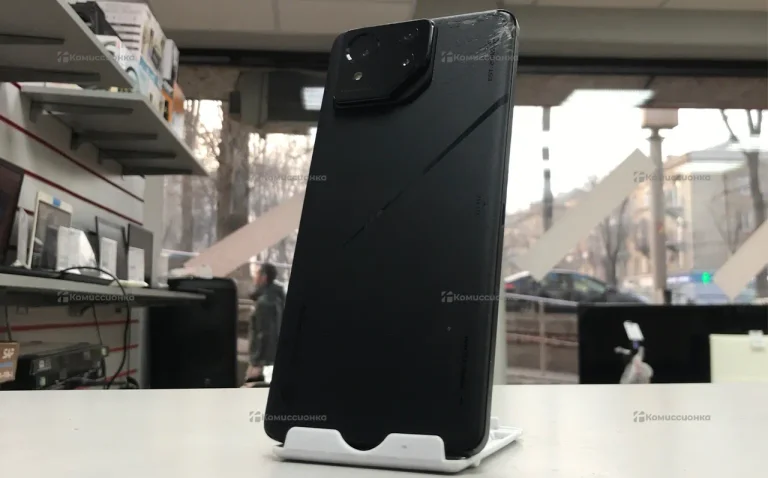 Asus ROG Phone 8 Pro 16/512 ГБ
