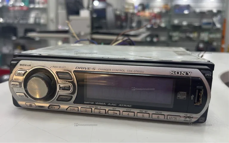 Автомагнитола  Sony CDX-GT610U