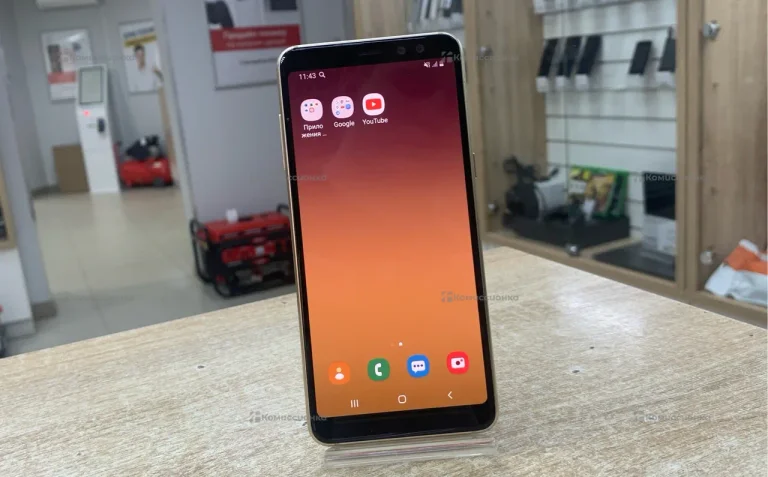 Samsung Galaxy A8 2/32 ГБ