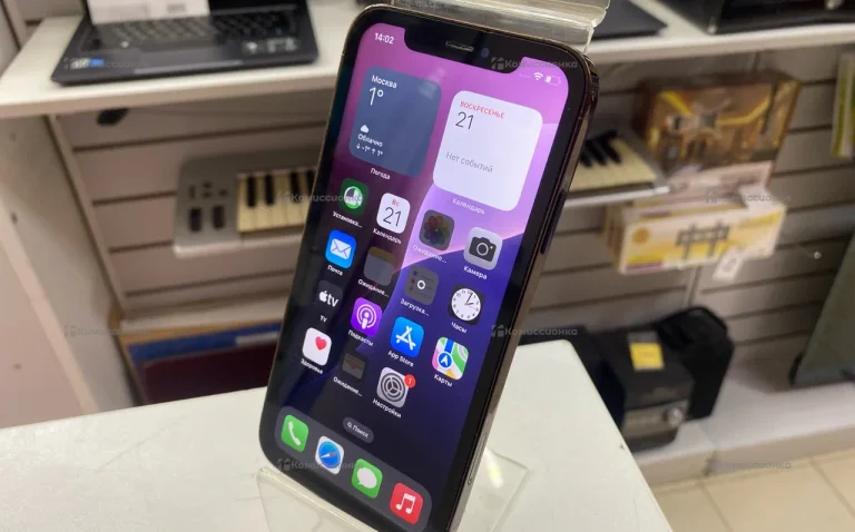 Apple iPhone XR 3/128 ГБ