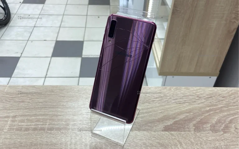 Samsung Galaxy A7 (2018) 4/64 ГБ