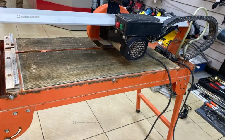 Плиткорез электрический TSW200C