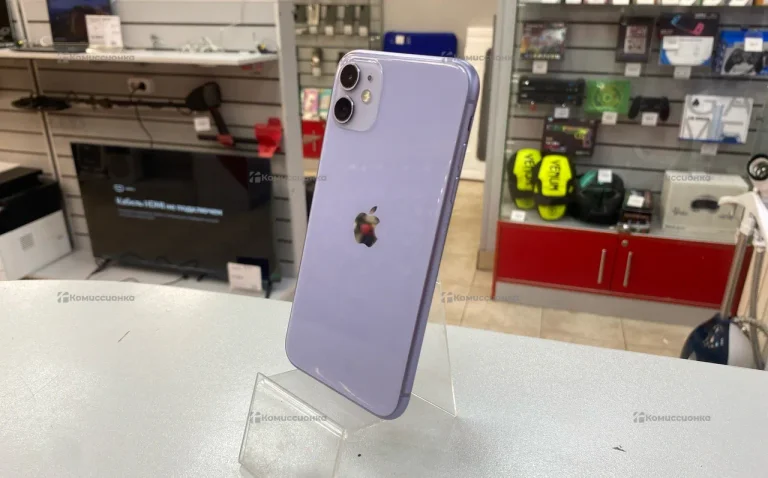 Apple iPhone 11 4/64 ГБ