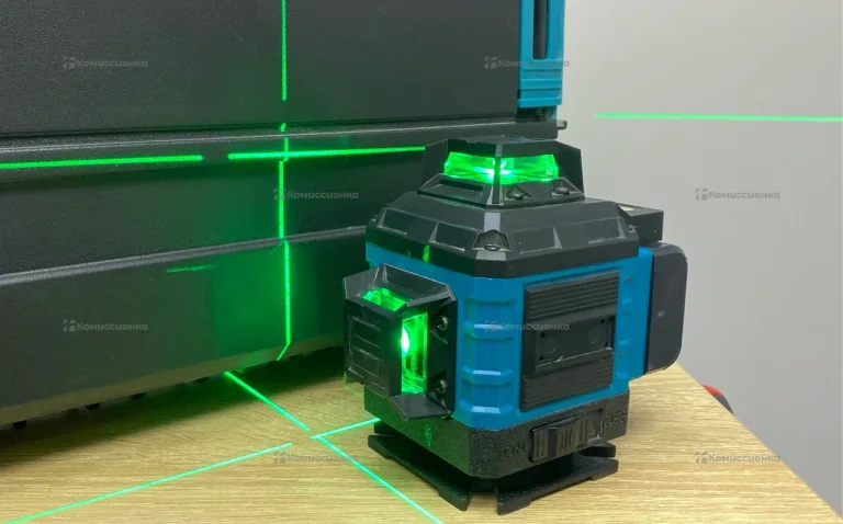 Лазерный уровень 360 в кейсе