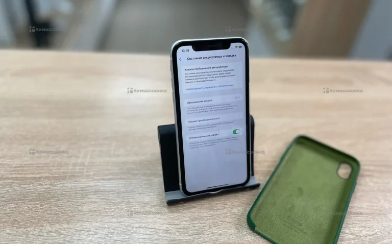 Apple iPhone XR 3/64 ГБ