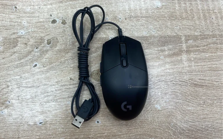 Logitech g102