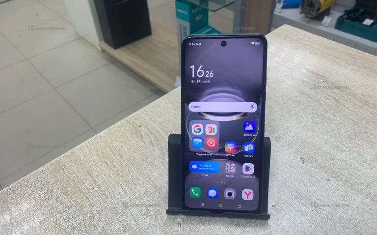 Tecno Spark 30 8/256 ГБ