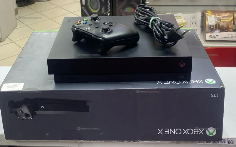 Приставка Xbox one x 1 tb