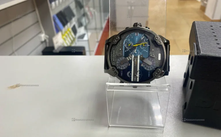 Часы  DIESEL DZ7331