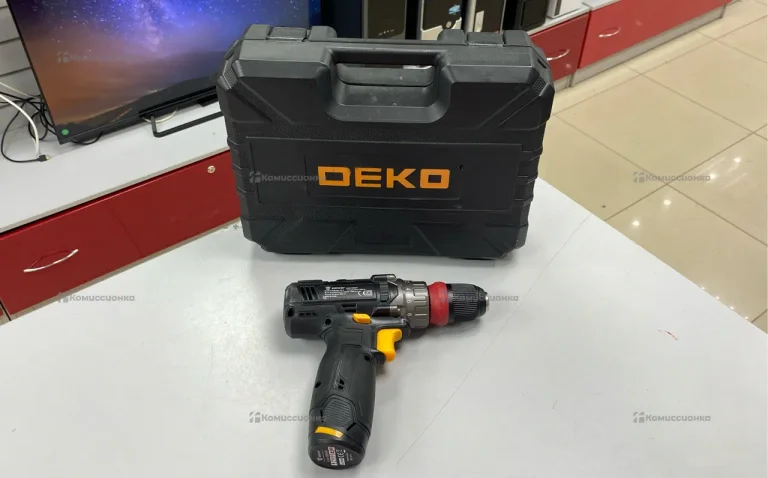 шуруповерт DEKO GCD12DU3 063-4096