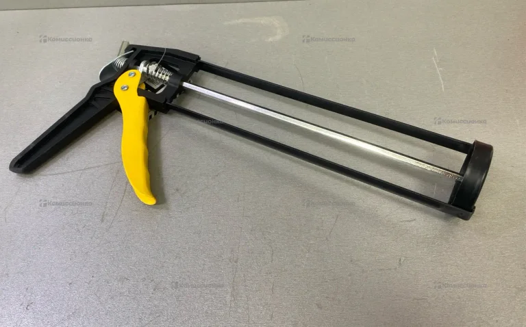 Клеевой пистолет Blast