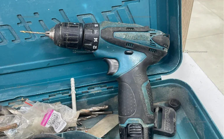 Шуруповерт makita DF030D