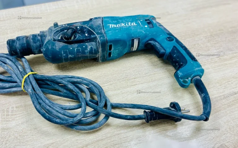 Перфоратор makita HR2470
