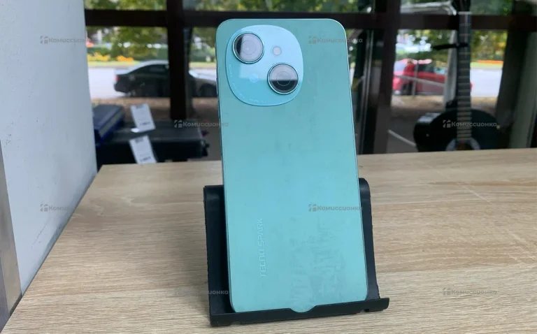Tecno Spark Go 4/64 ГБ
