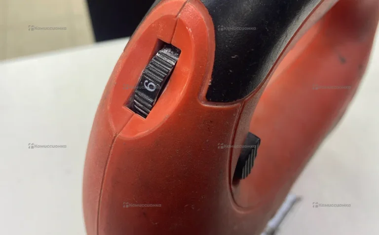 Лобзик BLACK&DECKER KS400E 450w