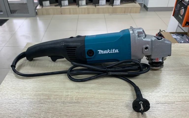 УШМ Makita 180 GA1801