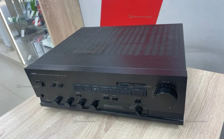 Ресивер Yamaha ax-700