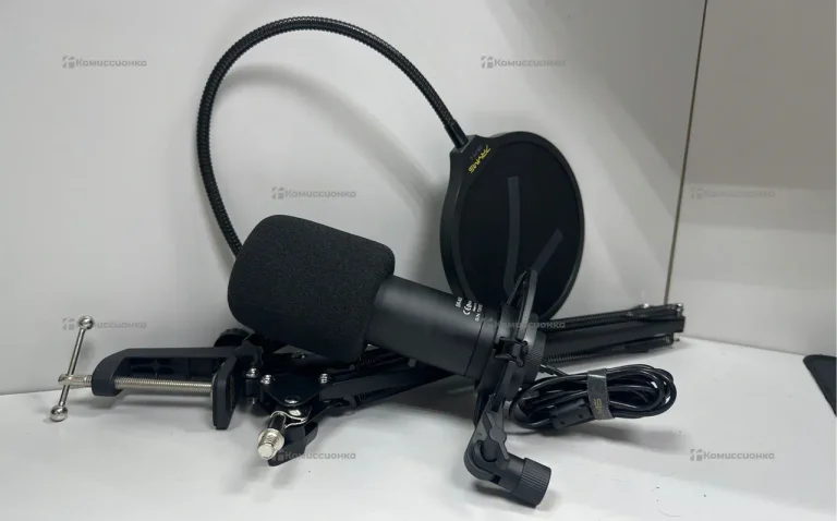 Микрофон 7Rums SR AU01