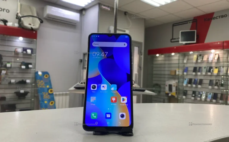 Tecno Spark 10C 4/64 ГБ