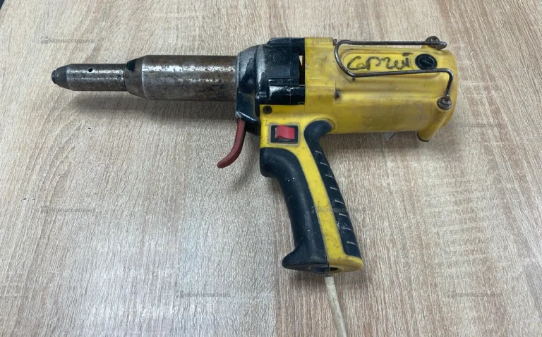 Заклепочник электрический Skytools SK1006